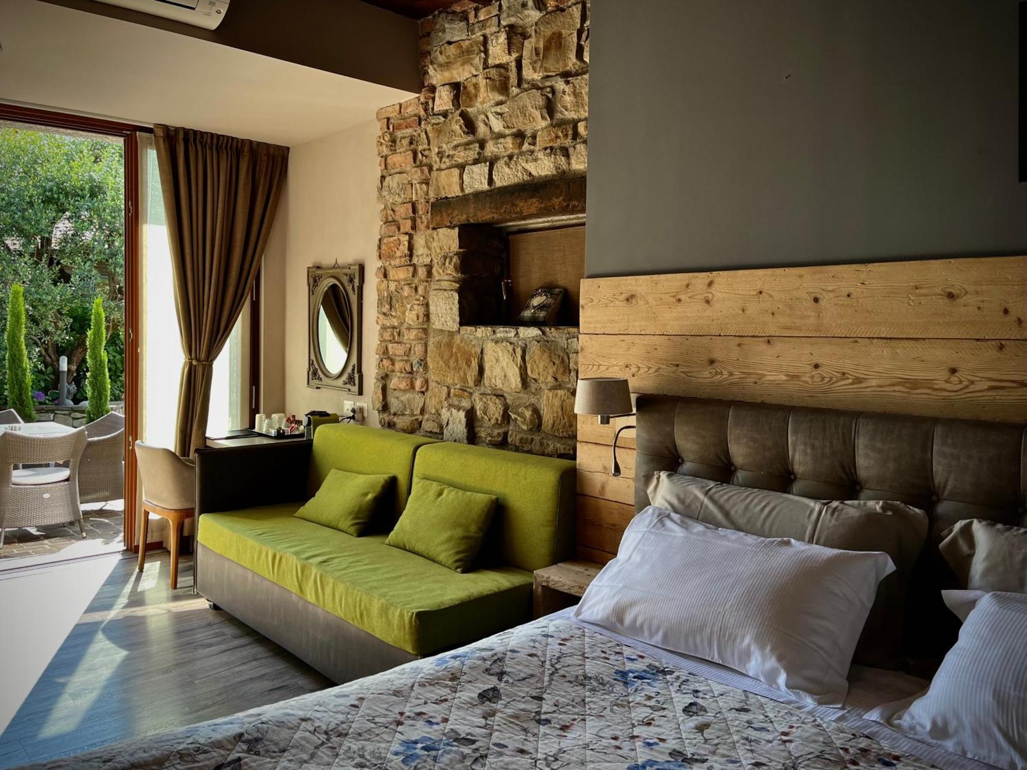 Heidi Bed And Breakfast Albavilla Exterior photo